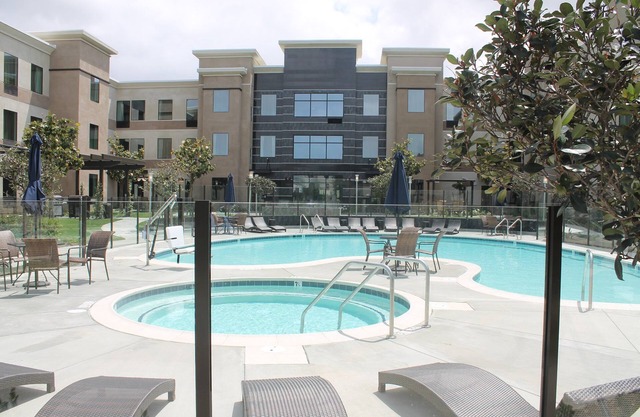 Free Breakfast Included! Pool & Hot Tub Access | King Studio in Carlsbad