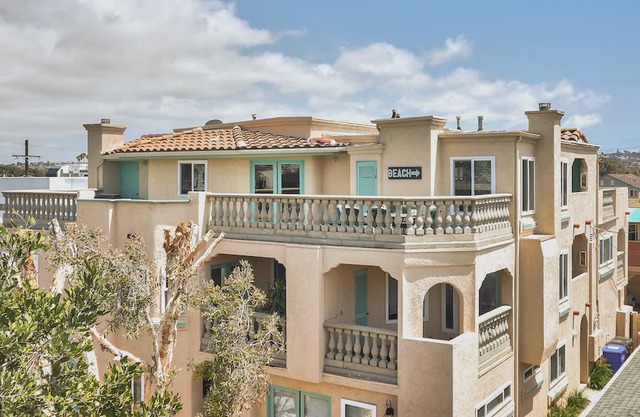 Luxurious Penthouse in Mission Beach! Ocean-Bay Views/Balcony/WiFi/Parking! in San Diego