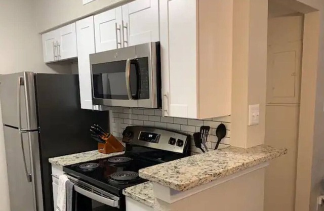 Perfect Location | Next To AT&T Stadium | SixFlags in Arlington