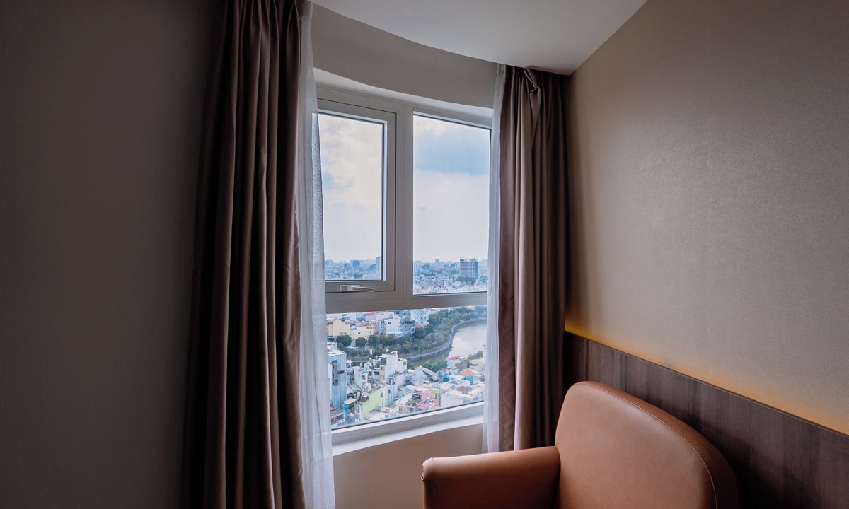 Phuong 8 Hotel | La Vela Saigon Hotel