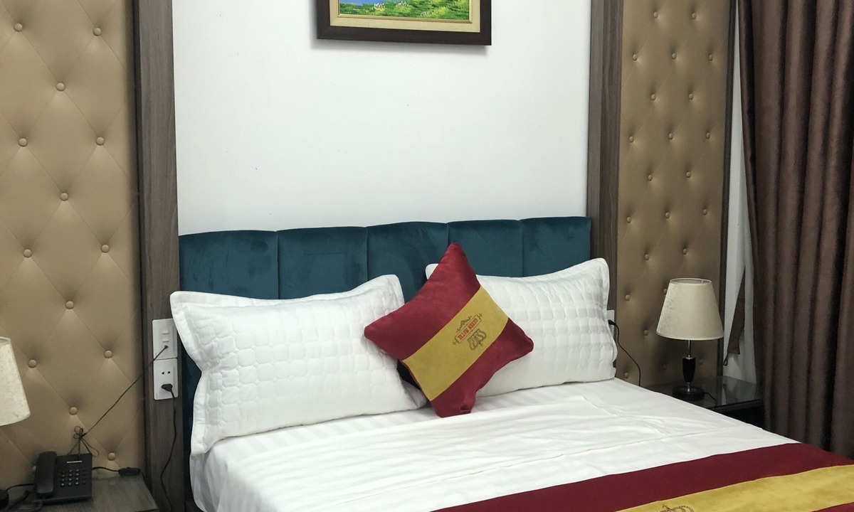 Thanh Xuan Hotel | Queen Nhan Chinh Hotel