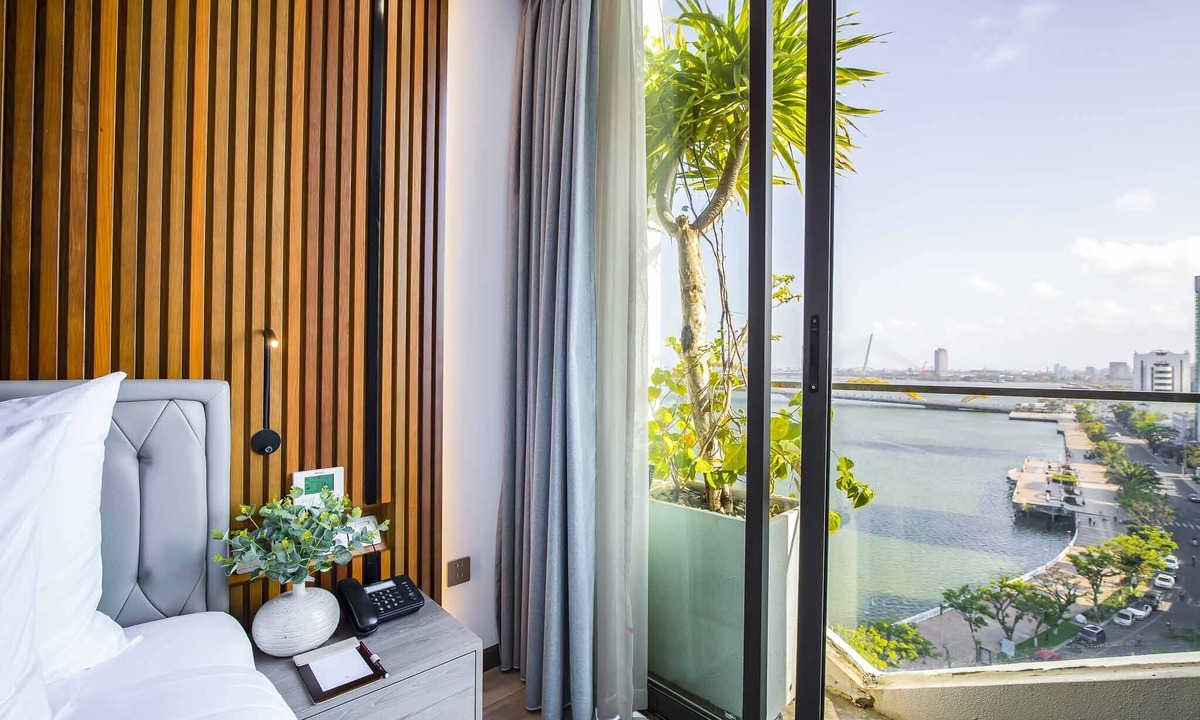 Hai Chau Hotel | Haian Riverfront Hotel Da Nang