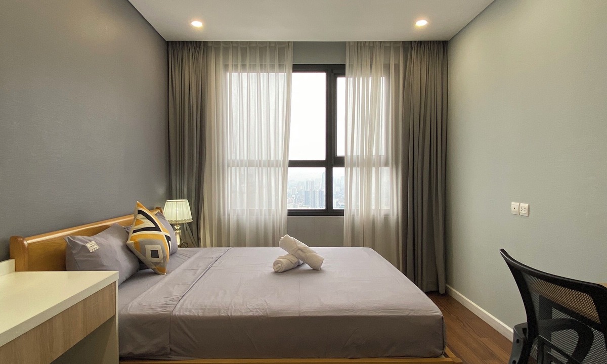 Trung Hoa Nhan Chinh Hotel | Royalites Vinhomes DCapitale Hanoi
