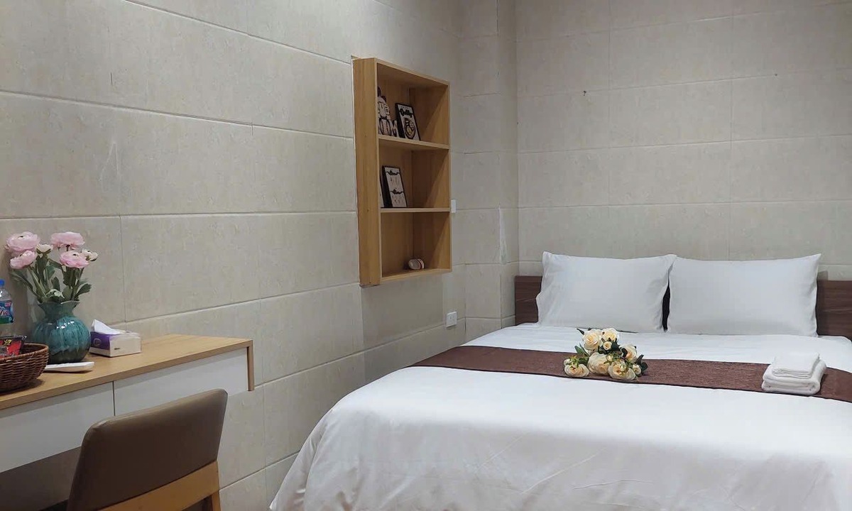 Hang Buom Hotel | Omeli Homestay