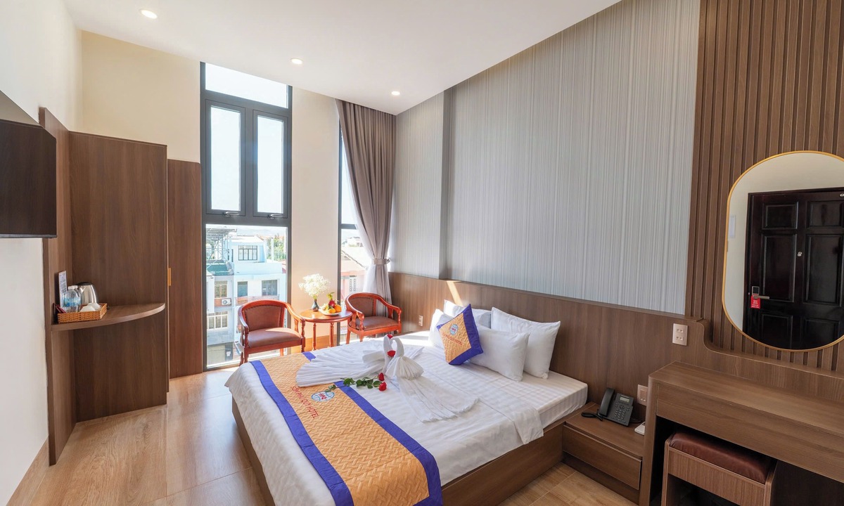 Phuoc Dan Hotel | Som Phu Quy 3 Hotel