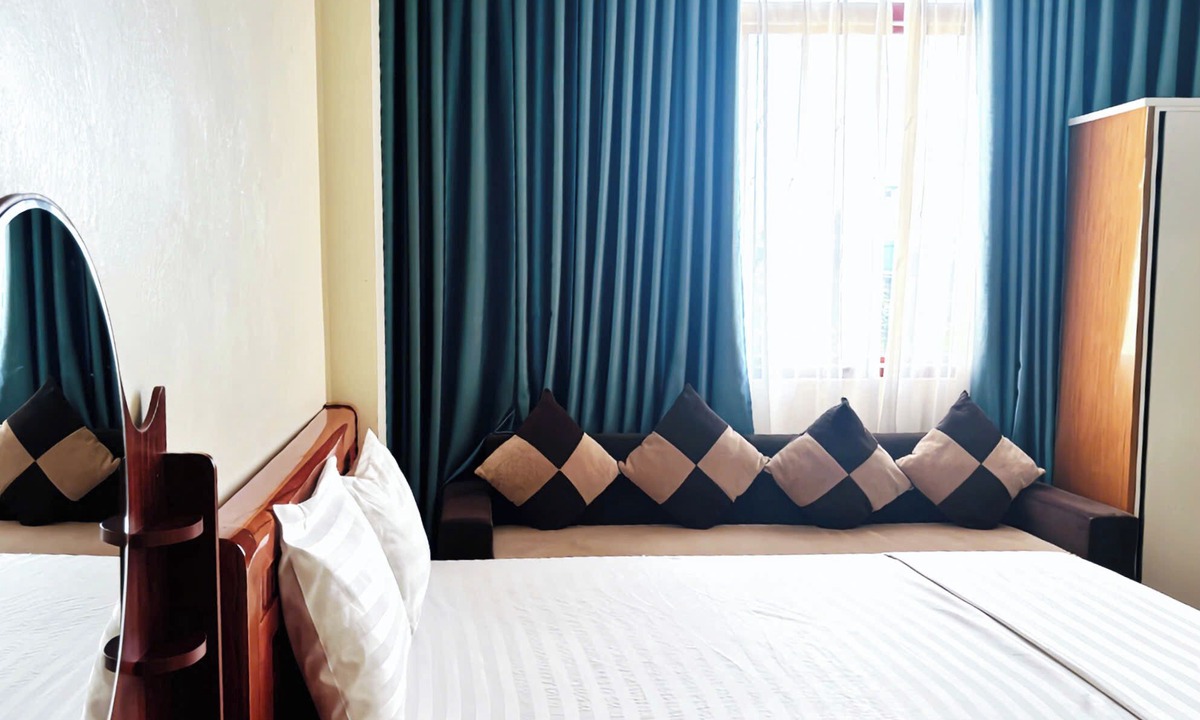 Hoa Lu Hotel | Hoang Hai Anh Hotel