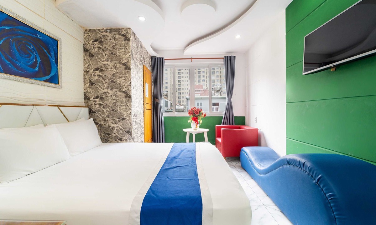 Binh Chanh Hotel | Collection O Sunrise Hotel Trung Son Near Lotte Mart