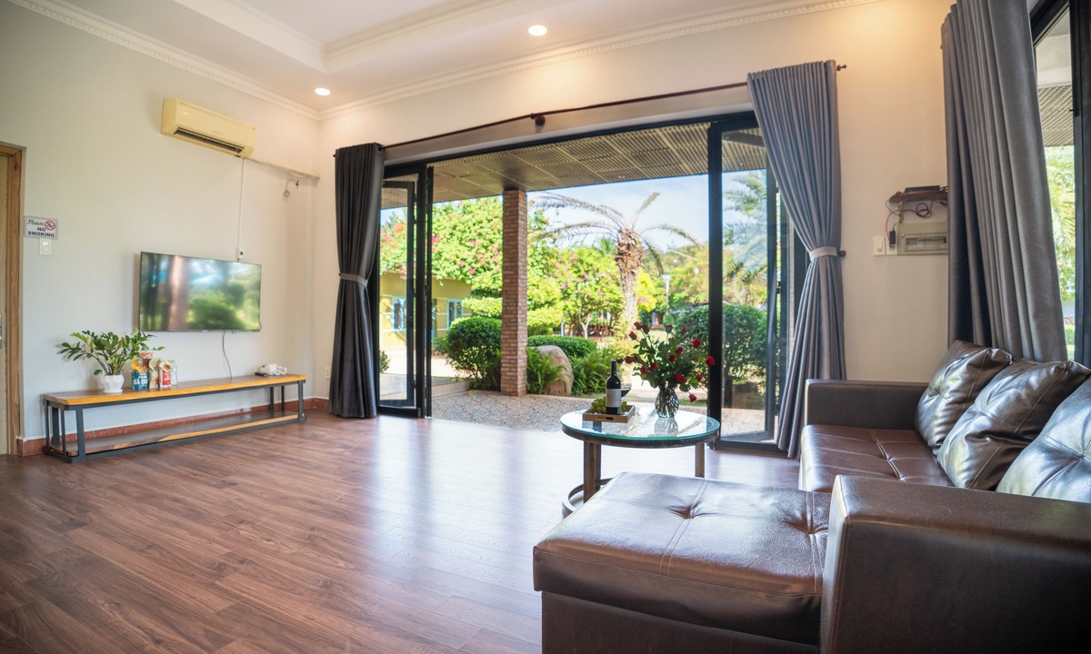 Hoa Long Hotel | GreenField Farmstay Vung Tau