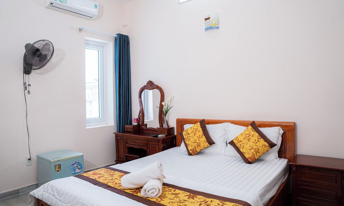Vung Tau Hotel | You & Me Hotel & Apartment