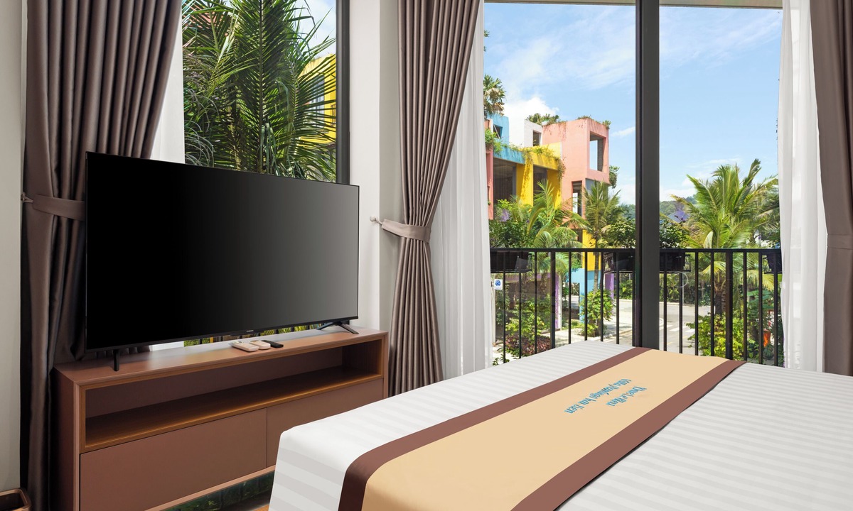 Hoang Hoa Hotel | Khue Le Bleu Villa- Flamingo Hai Tien
