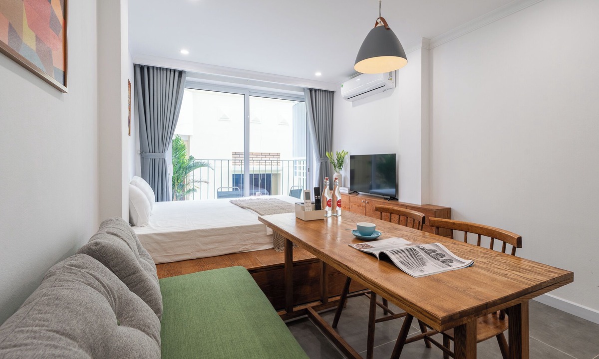 Trang Tien Apartment | CHAGEE Building with POOL
