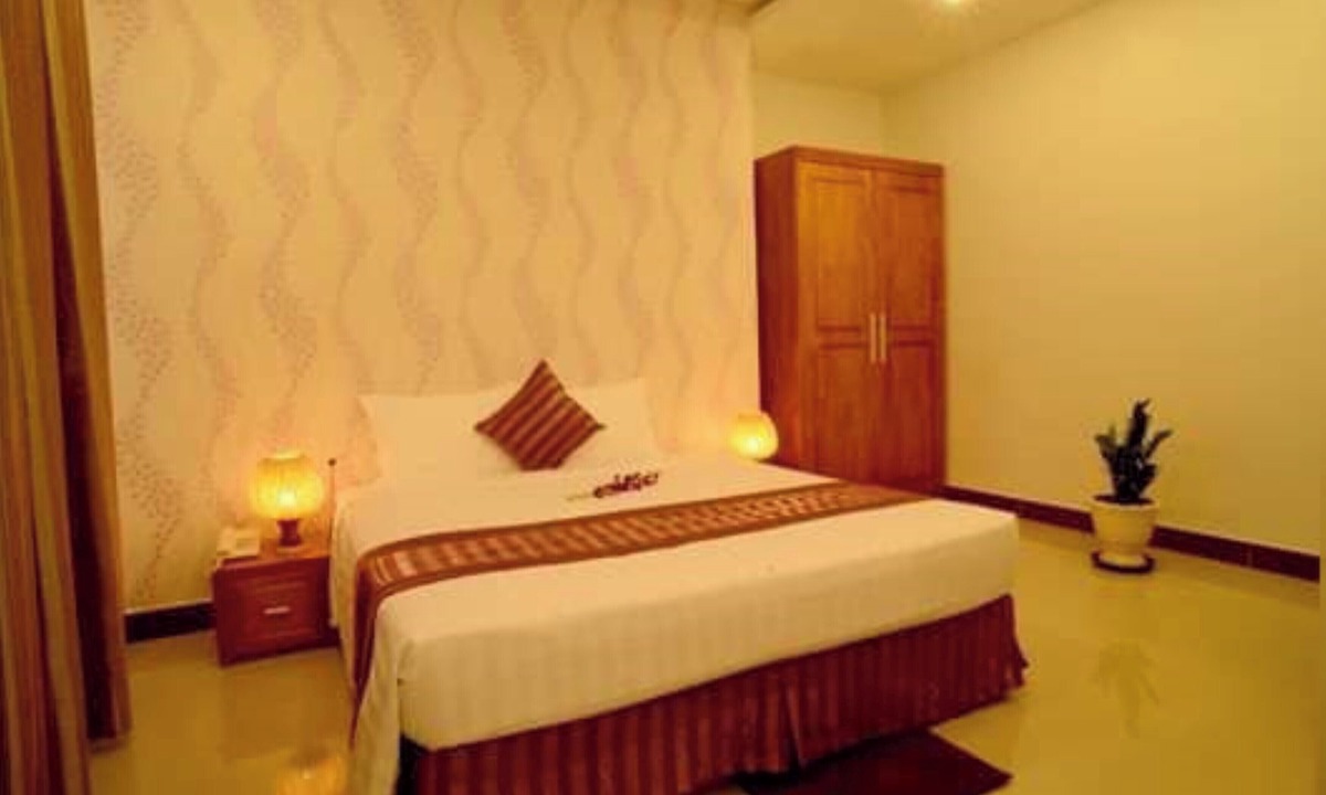 Hong Linh Hotel | Viet Thai Hotel