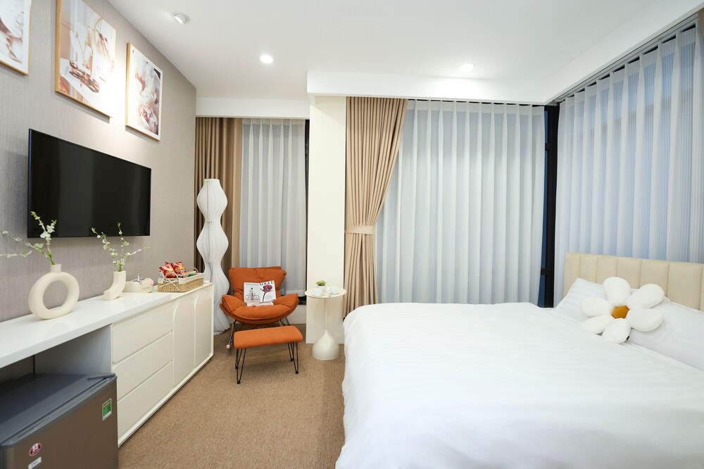 Thuy Khue Hotel | Eden Residence
