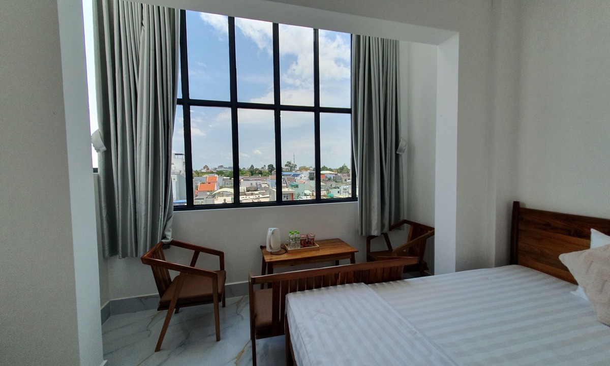 Chau Doc Hotel | HERO HOSTEL & BILLIARDS
