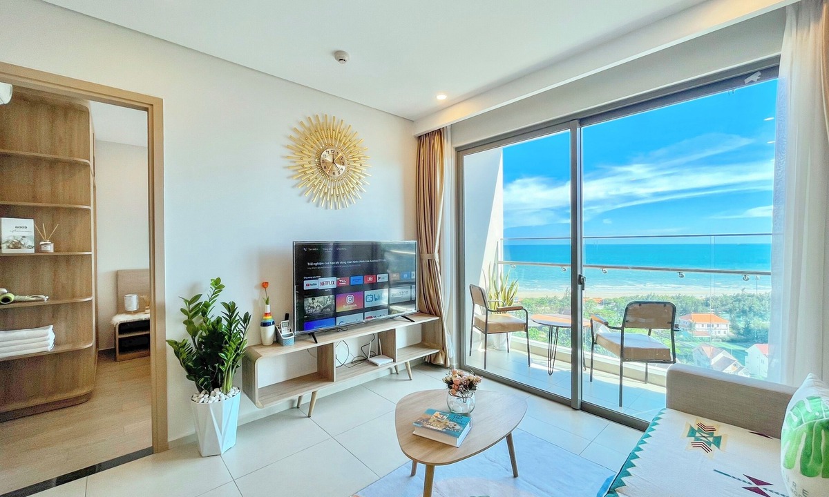 Thang Tam Apartment | HomeAway 01 The Sóng Vung Tau 3BRs LUX Condotel
