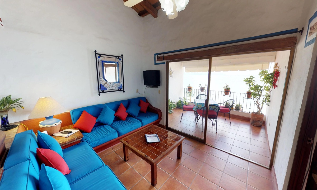 Amapas Condo | El Dorado 501 located on Los Muertos Beach 2BD Penthouse for rent in Los Muertos