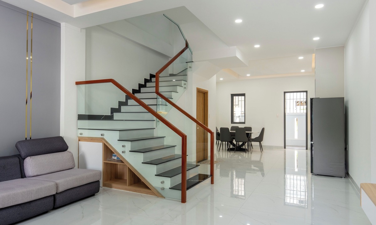 Tan Uyen Town Apartment | SINGAPORE 2 VILLA HOTEL