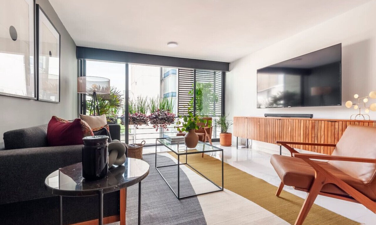 Hipodromo Apartment | Bright and stylish apartment with balcony