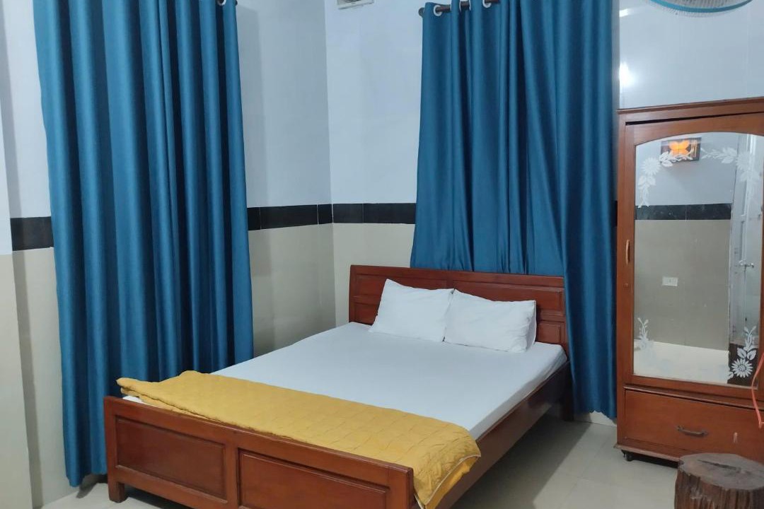 Son Tinh House | Nhà Nghỉ Hoàng Phúc