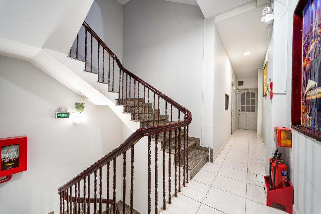 Downtown Ho Chi Minh City Hotel | Phan Bùi Viện Street Home