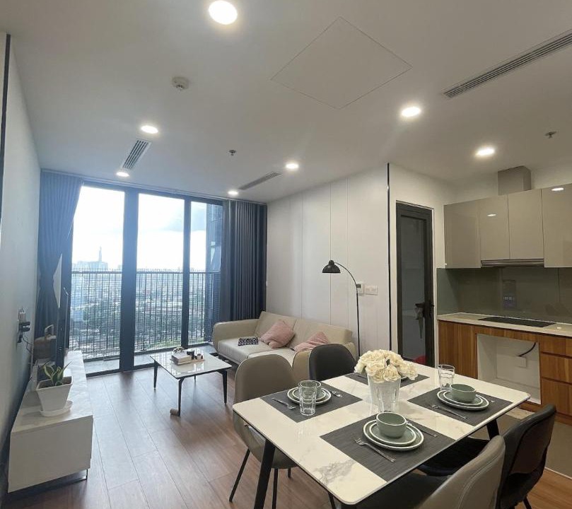 Binh Thuan Apartment | Ecogreen Saigon apartment, 7mins to SECC and RMIT, with Gym-Pool