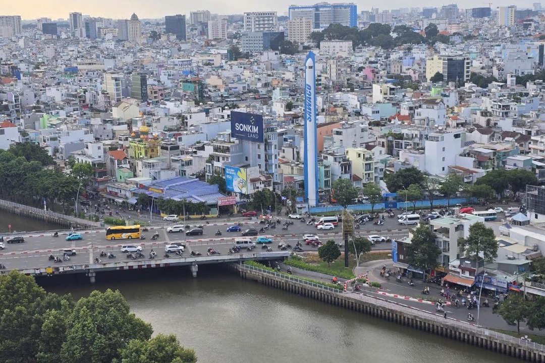 Da Kao Apartment | Hoa Villa 003 - Landmark 81 View - Near Ben Thanh Market