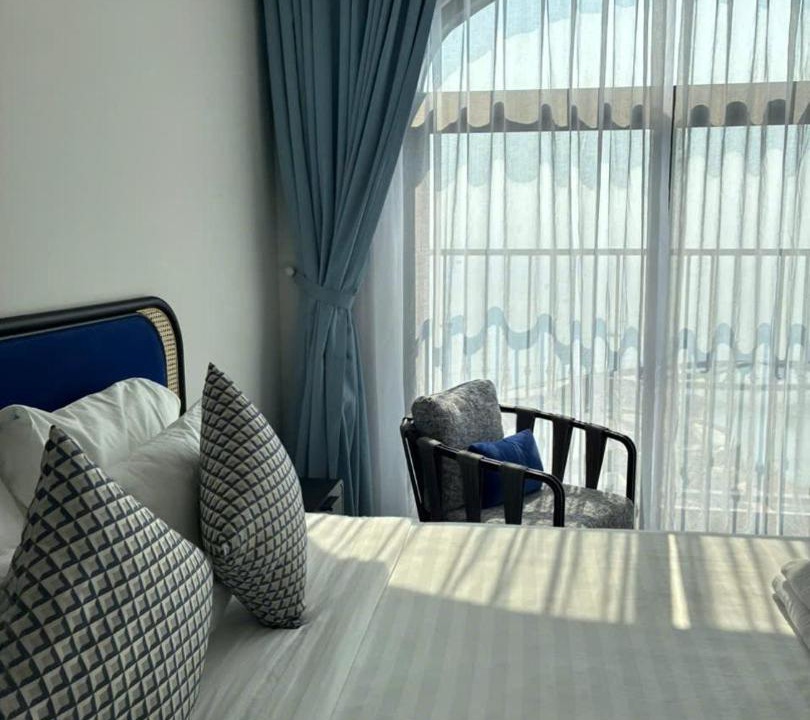 Duong To Hotel | Blue Wave
