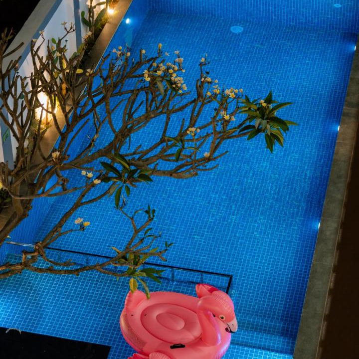 Dong Hoa Hotel | Sóng Biển Beach Villa Homestay