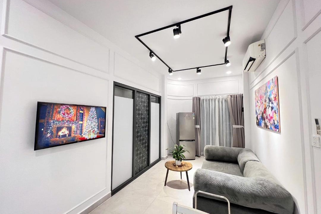 Downtown Ho Chi Minh City Apartment | StayX Bùi Viện House