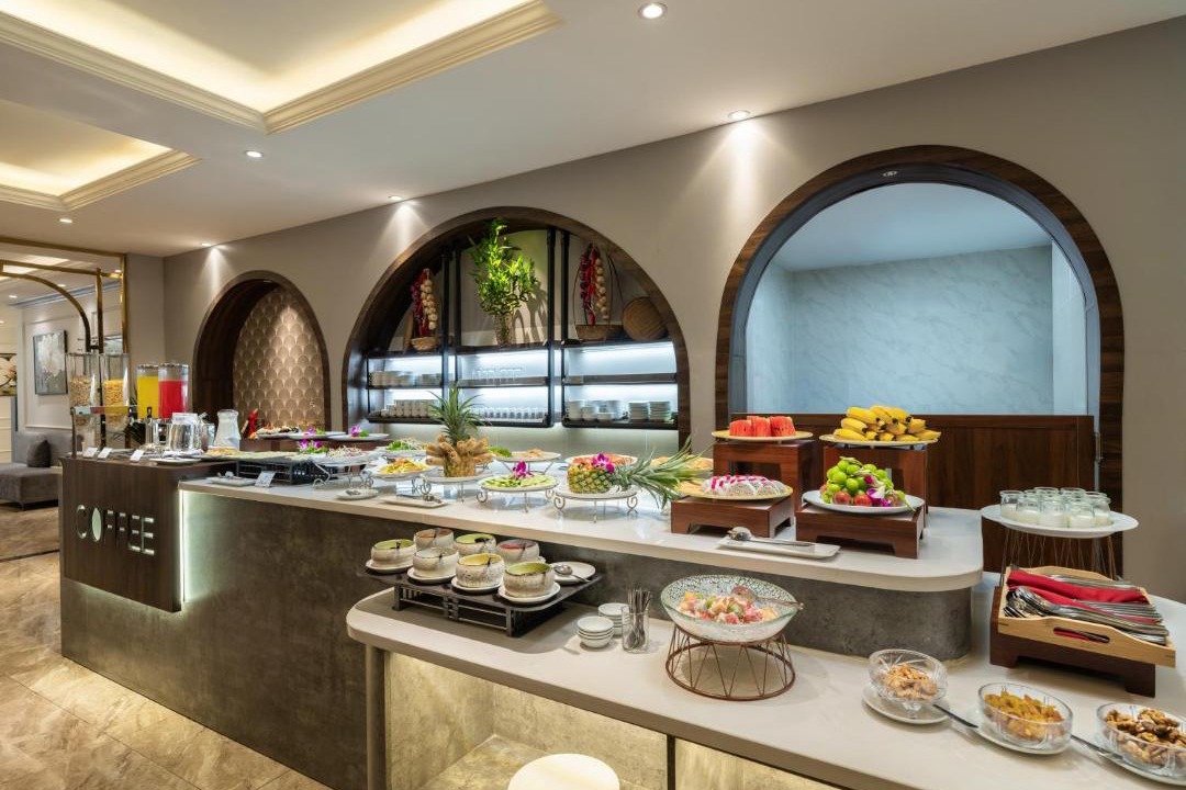 Hai Ba Trung Hotel | Minasi Grand Hotel