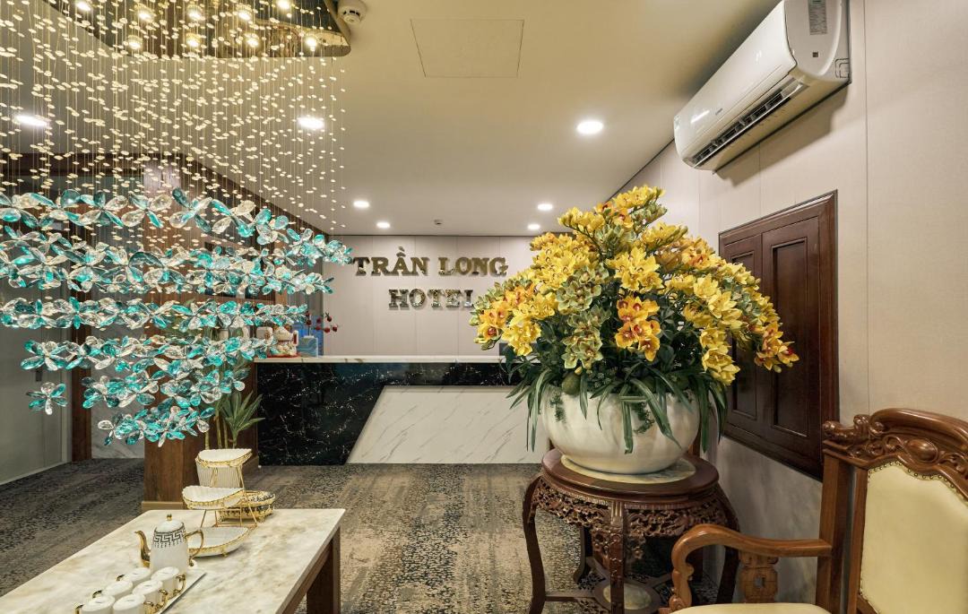 District 12 Hotel | Tran Long Hotel By Urban B