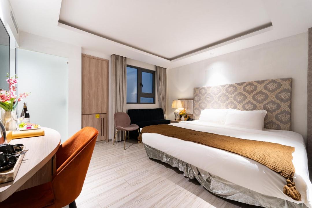 Ben Nghe Hotel | The Solith Hotel Managed By Nicecy