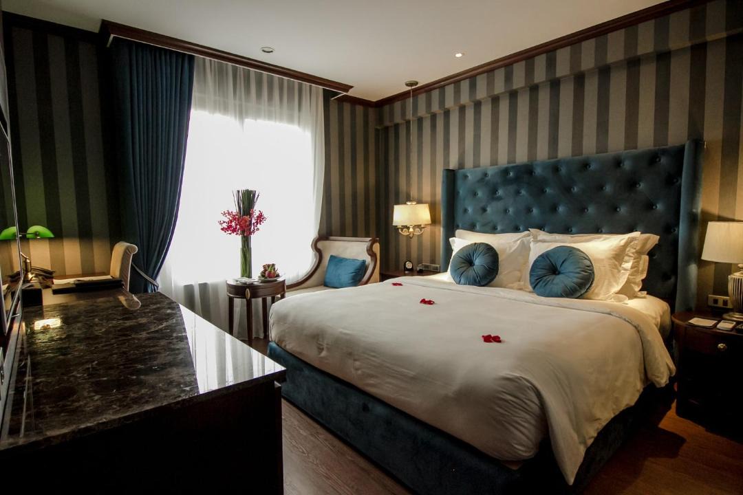 Hue City Centre Hotel | The Scarlett Boutique Hotel