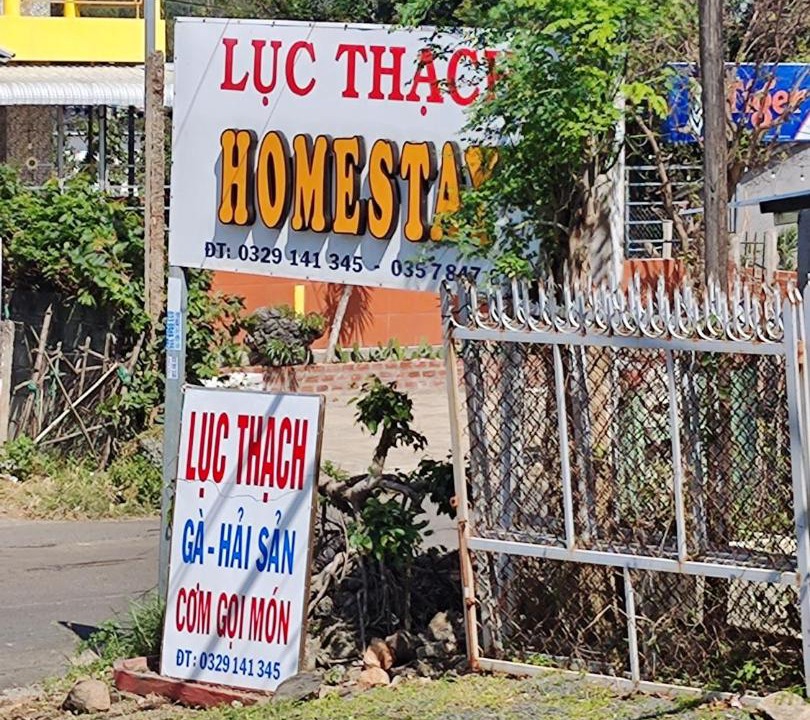 Tuy An Bed & Breakfast | Lục Thạch - Quán ăn & Homestay
