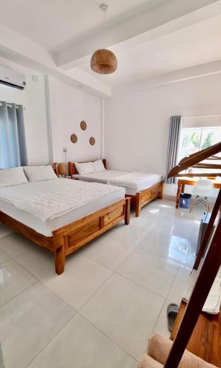 Song Cau Bed & Breakfast | Ocean Breeze Bungalow