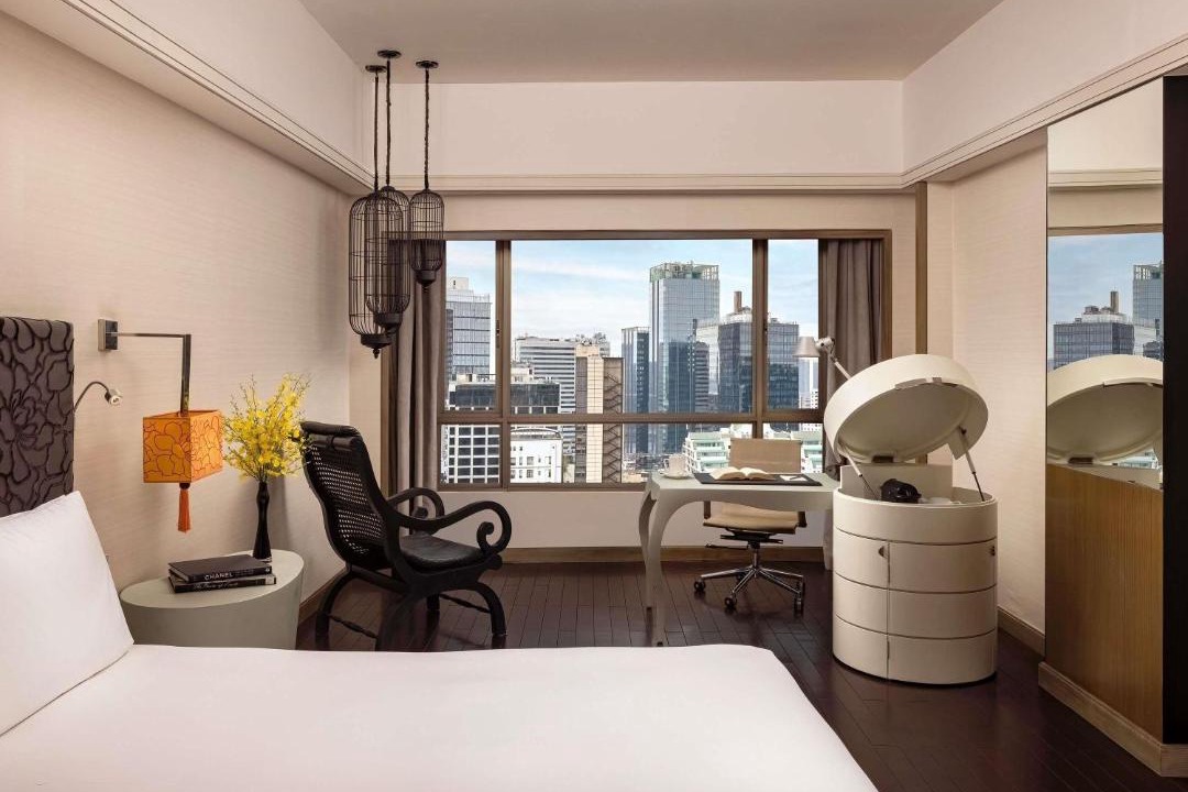 Ben Nghe Hotel | Sofitel Saigon Plaza