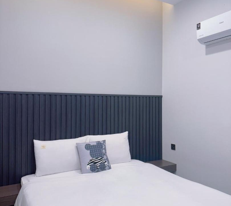 Hoa Binh Hotel | Lin Hotel and Coffee