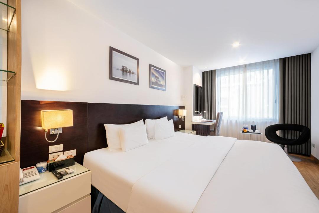 Dich Vong Hau Hotel | A25 Hotel - 66 Trần Thái Tông