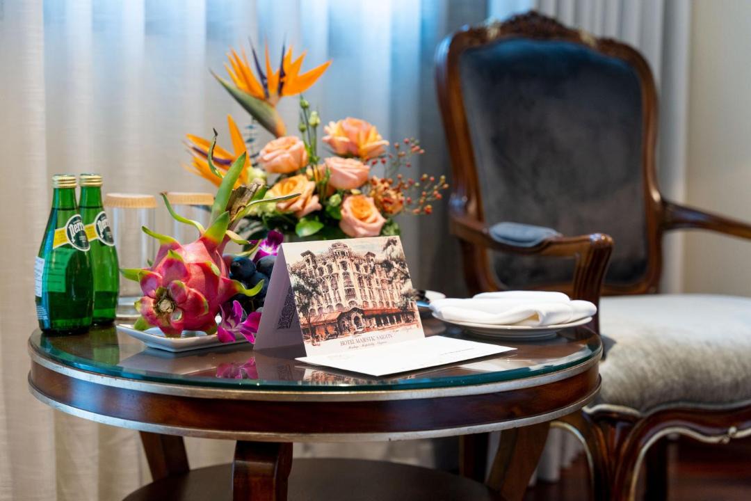 Bach Dang Riverside Hotel | Hotel Majestic Saigon