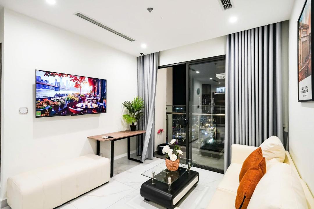 District 9 Apartment | Shi House -Luxury 2BR BE2 Apartment Vinhomes Grand Park