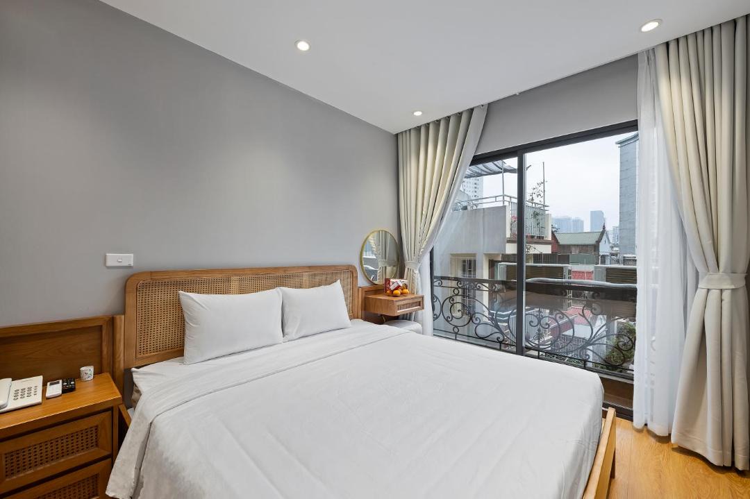 Thuy Khue Hotel | Lakeview Residence Hotel