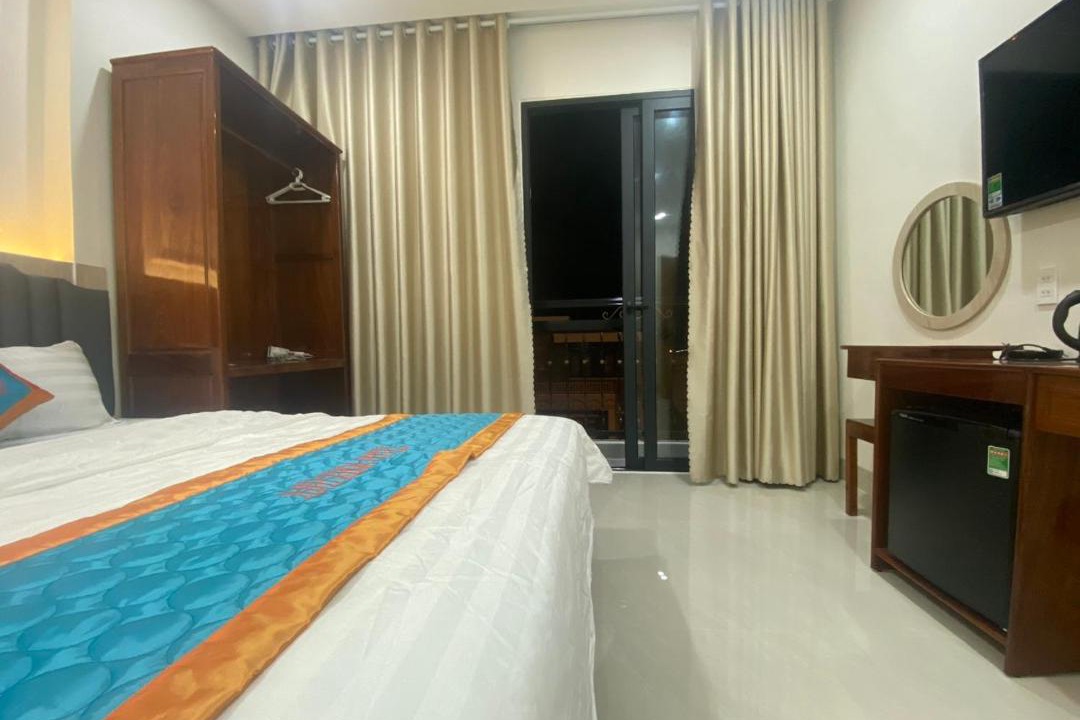 Phan Rang - Thap Cham Hotel | KHÁCH SẠN Biển Xanh