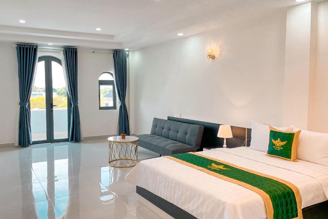 Hiep Ninh Hotel | Le Phan Hotel
