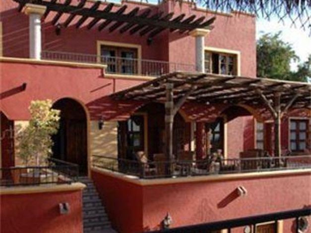 Photo of Buildings in Esterito