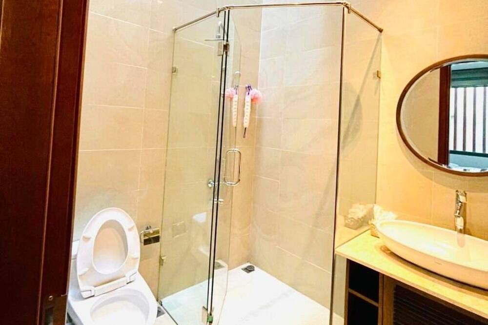 Photo of Bathroom in Ngu Hanh Son