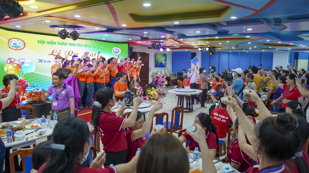 Photo of Others in Cao Phong