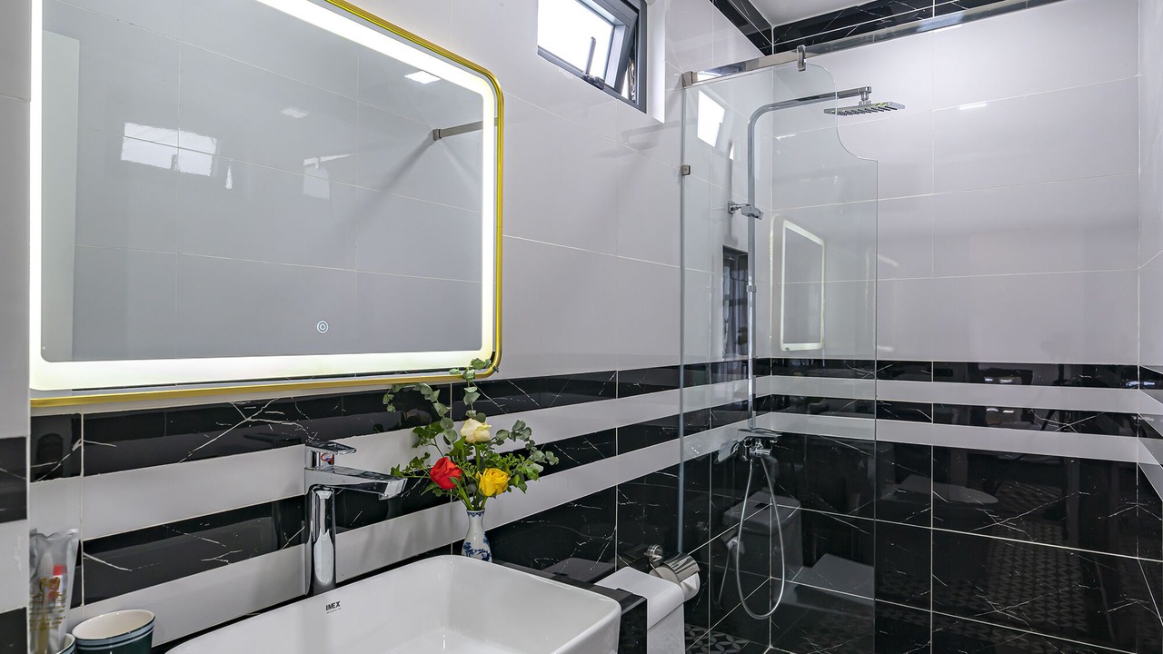 Photo of Bathroom in Tan Binh