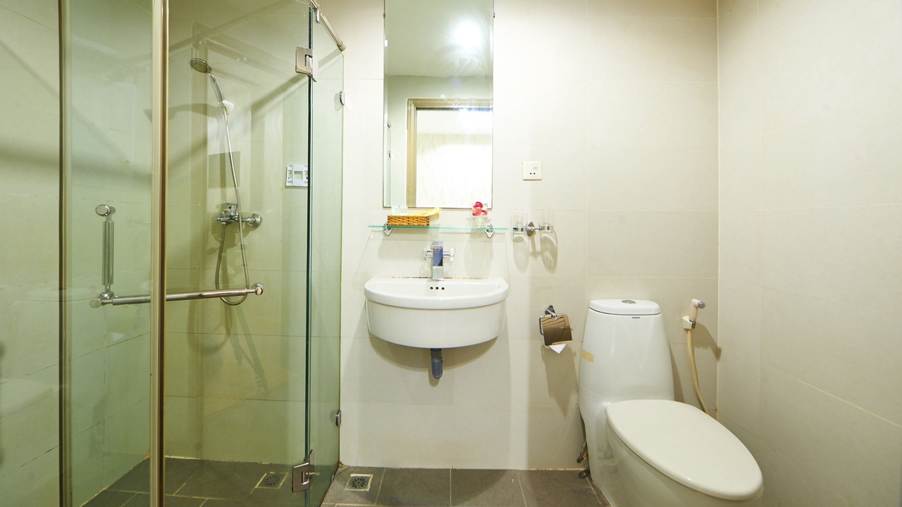 Photo of Bathroom in Downtown Ho Chi Minh City