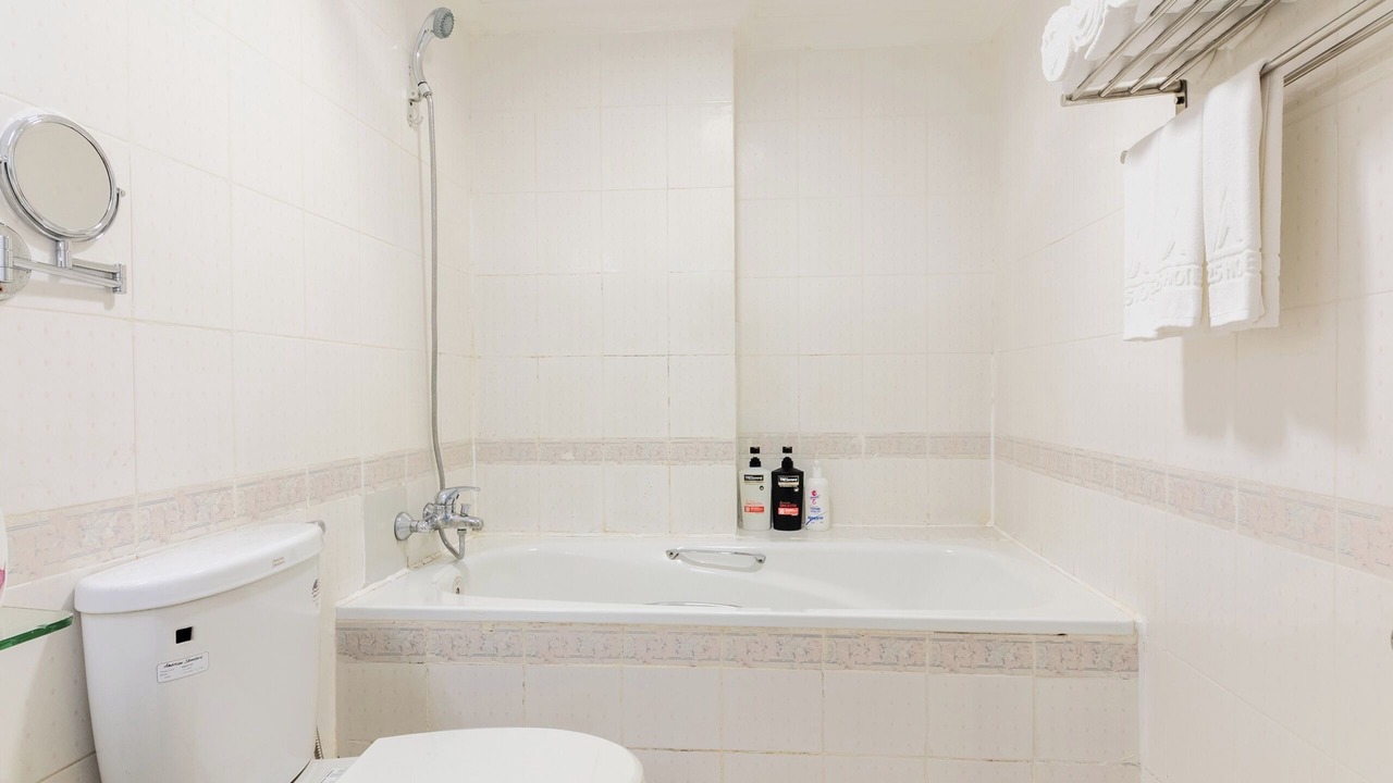 Photo of Bathroom in Little Japan
