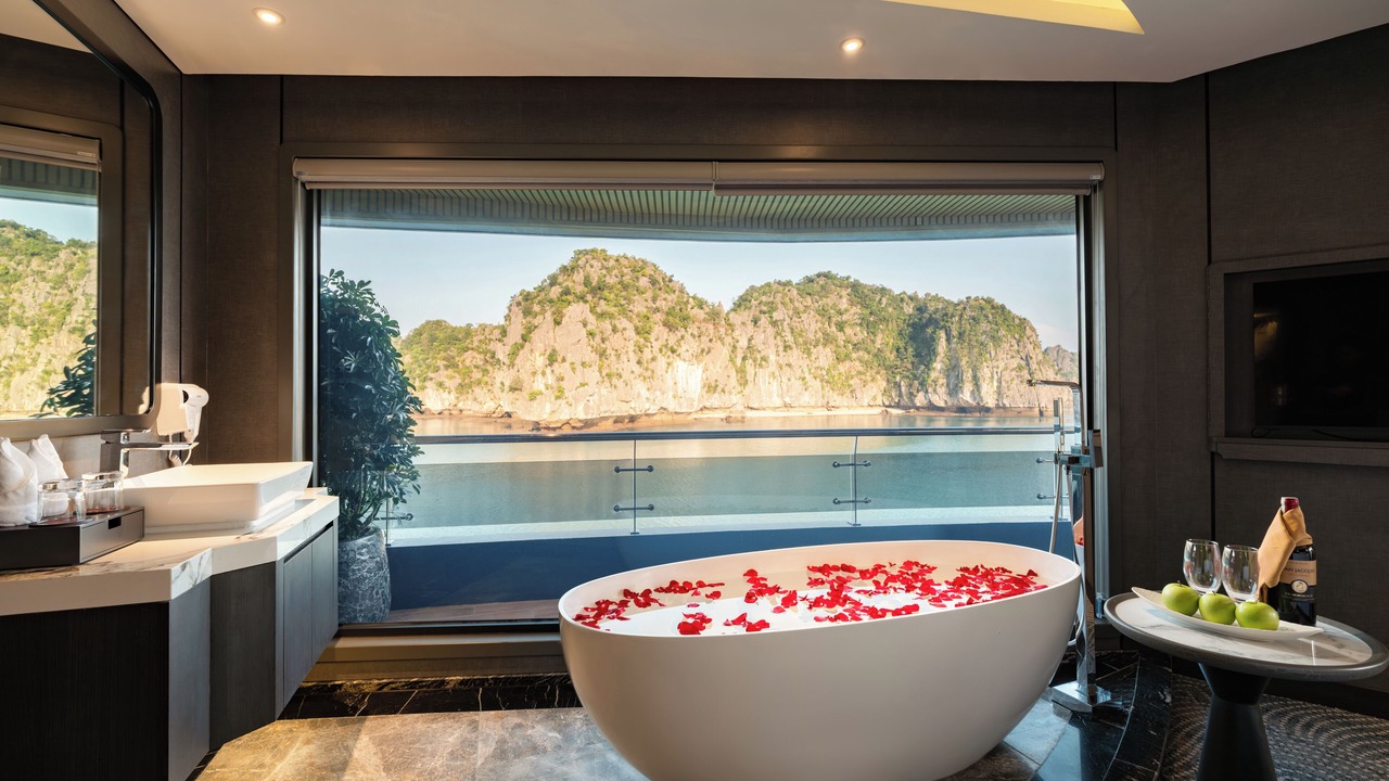Photo of Others in Ha Long